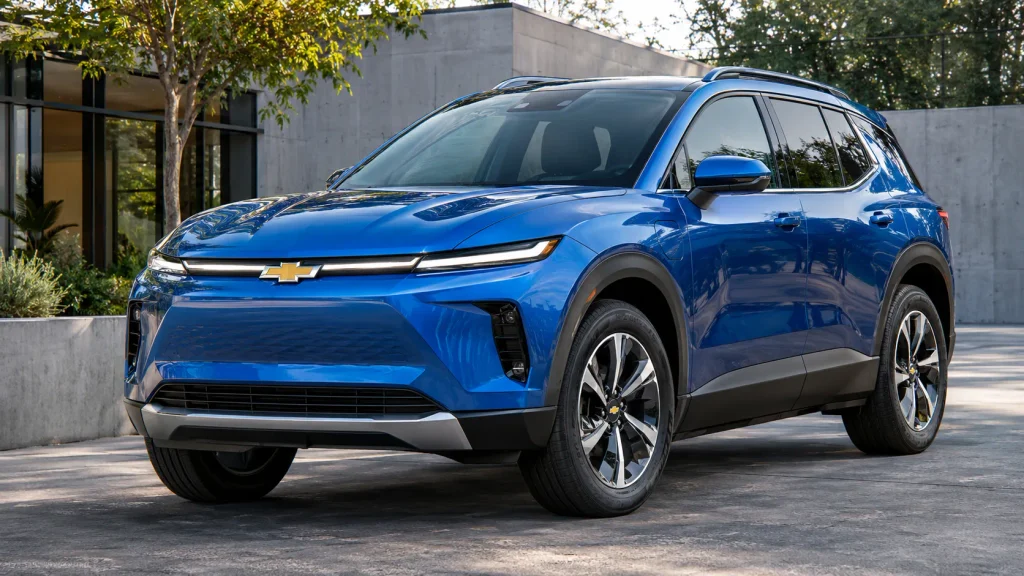 شفروليه إكوينوكس EV الكهربائية من الأمام والجانب